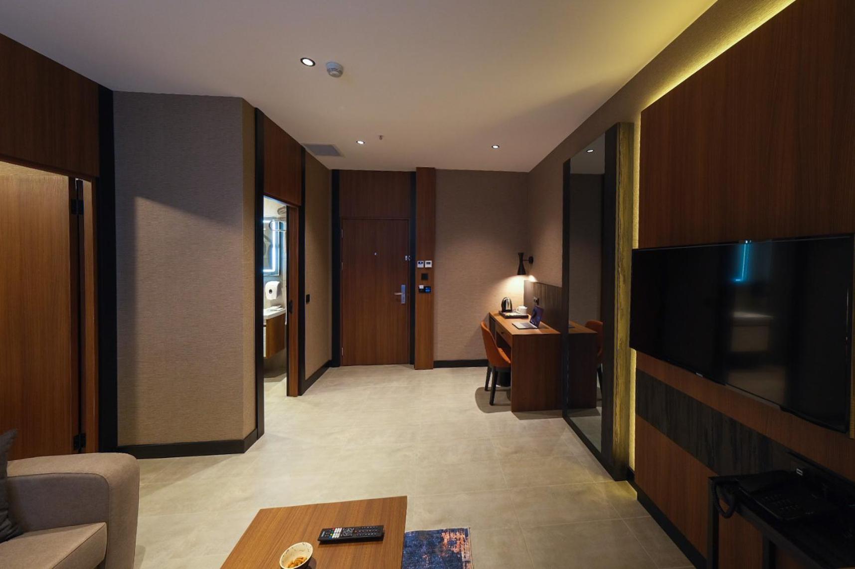 The Kailyn Hotels&Suites Atasehir Istanbul Exterior photo