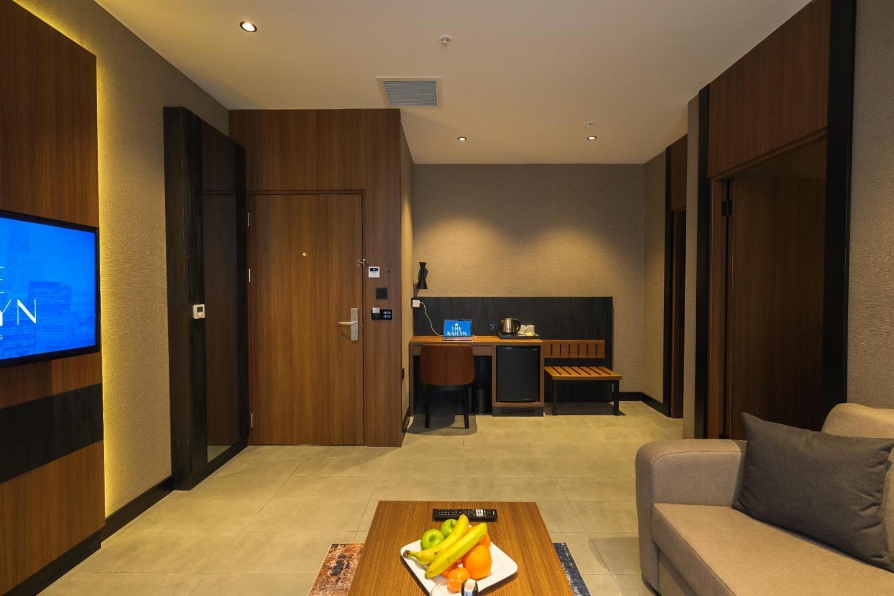 The Kailyn Hotels&Suites Atasehir Istanbul Exterior photo